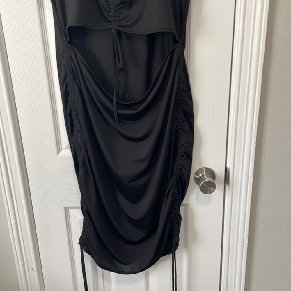 NWOT SHEIN cut out dress - Picture 3 of 5